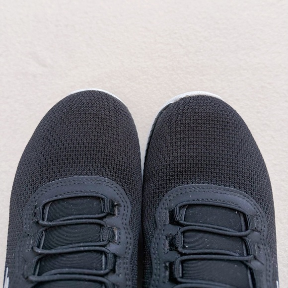 Skechers Hands Free Swift Fit Memory Foam Black White Sneakers Shoes Size 7 - Picture 2 of 16